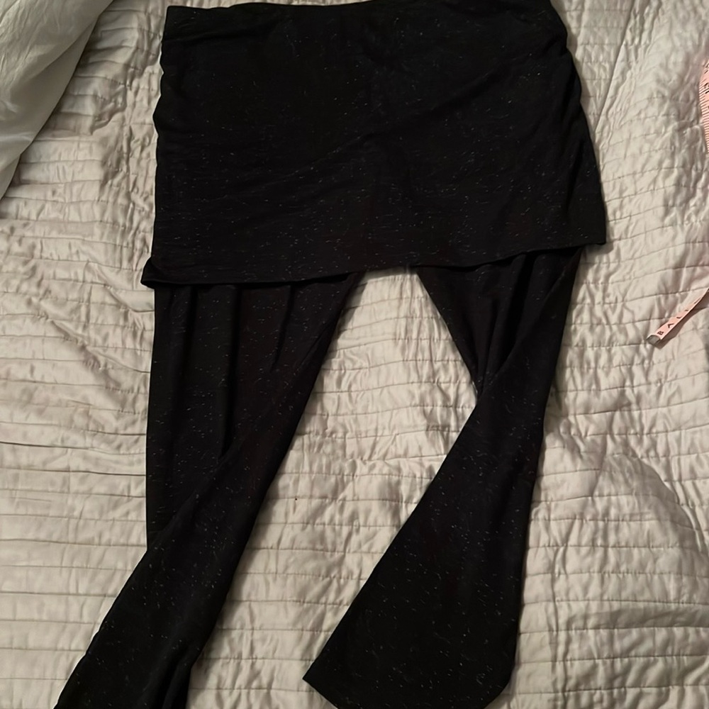 Cabi Charcoal Spacedye Skirt Legging ‘m’leggings’ L